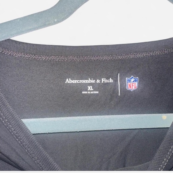 Abercrombie & Fitch Steelers Baby Tee - Picture 2 of 3